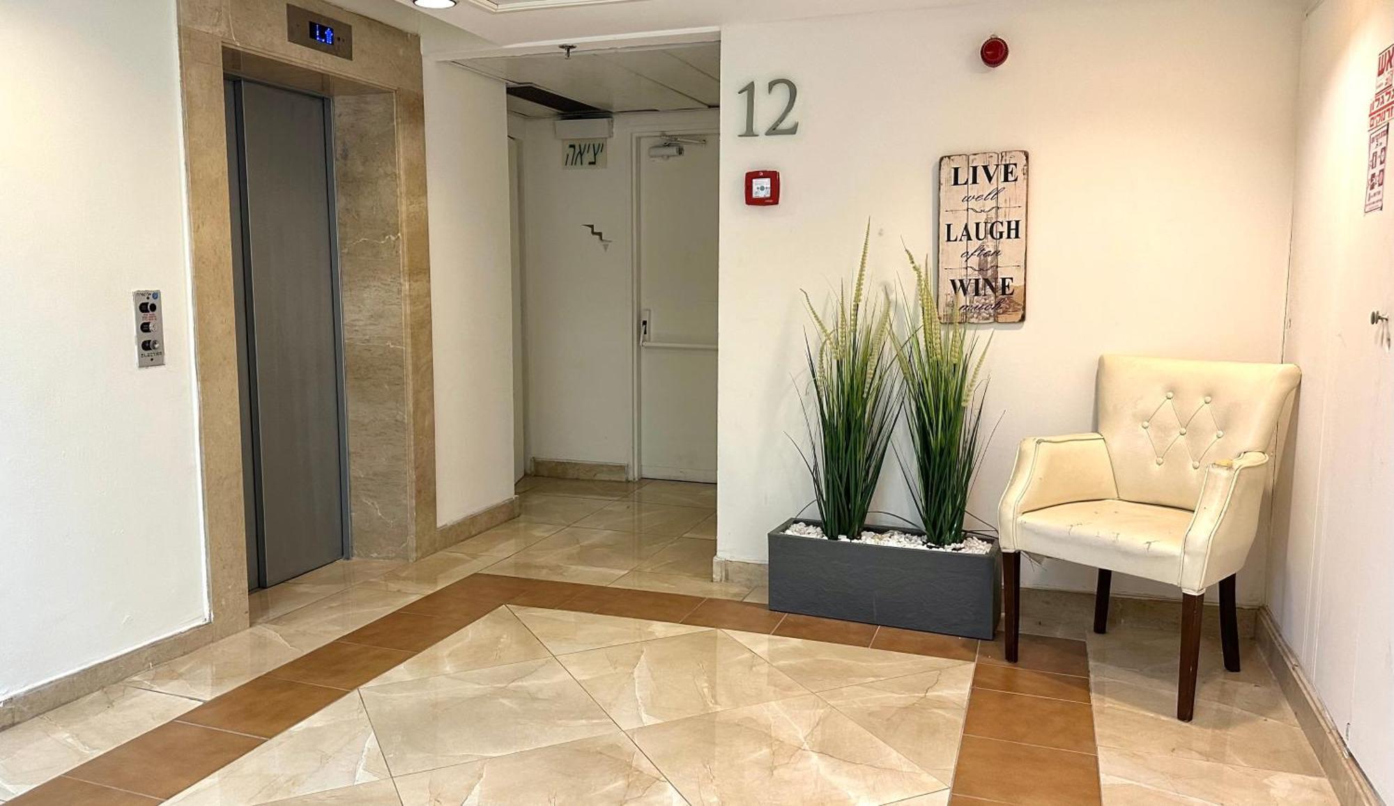 Apartment With Sea View Haifa Exterior foto